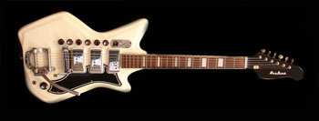 airline-guitar-photos